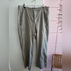 Women's Olive Cargo Pants - Casual Workwear